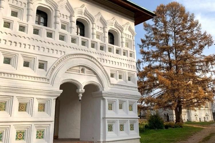 Древние крепости и святые обители: Ростовская земля