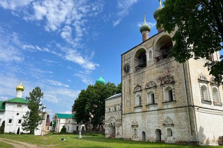 Древние крепости и святые обители: Ростовская земля