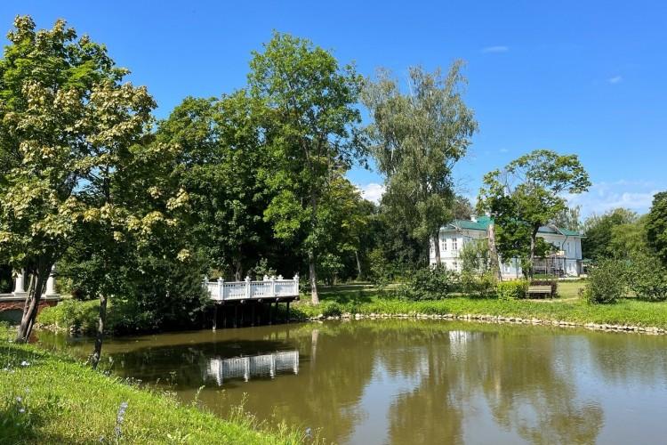 Дворянская усадьба Леонтьевых