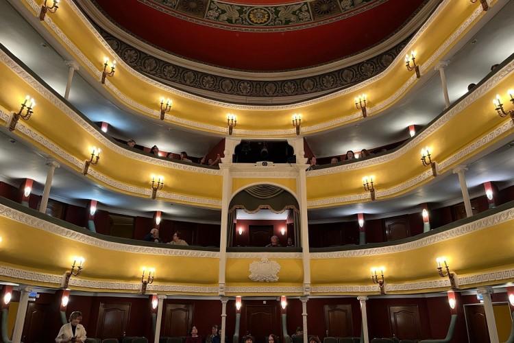 Кострома театральная: спектакль «Иван Васильевич»