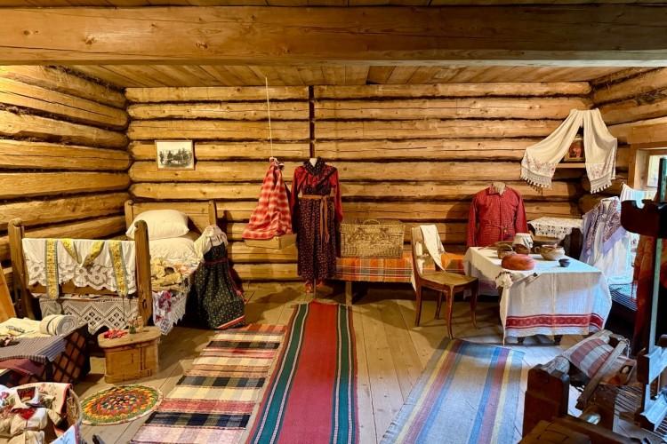 Лосиная тропа и зодческая душа Костромы