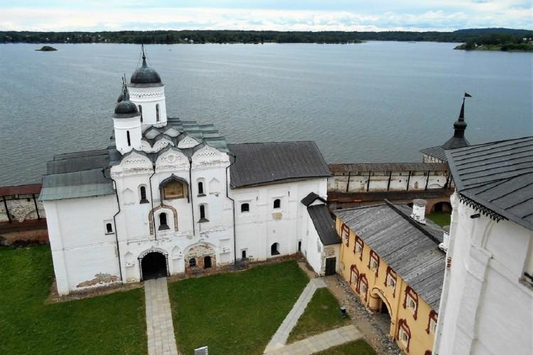Монастыри Белозерья