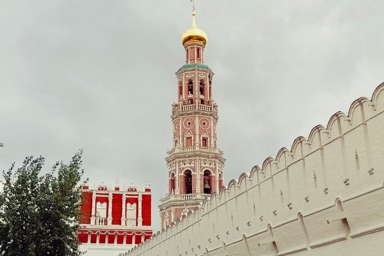 Новодевичий монастырь + некрополь (с Марией Калябиной)