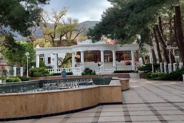 От моря до виноградников