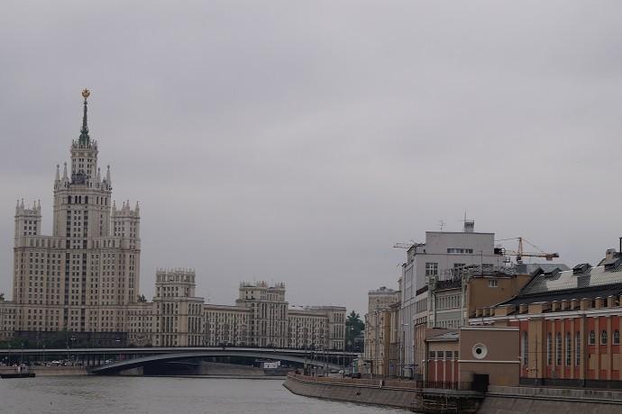 Прогулка по центру столицы по Москве - реке