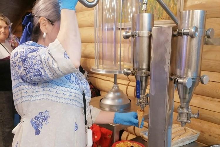 Свежесть с конвейера: молочные деликатесы