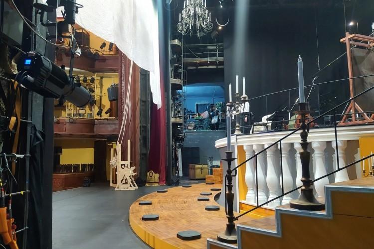 Театральный Ярославль с посещением закулисья Волковского театра