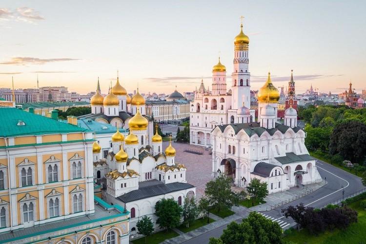 Территория Кремля + Красная площадь