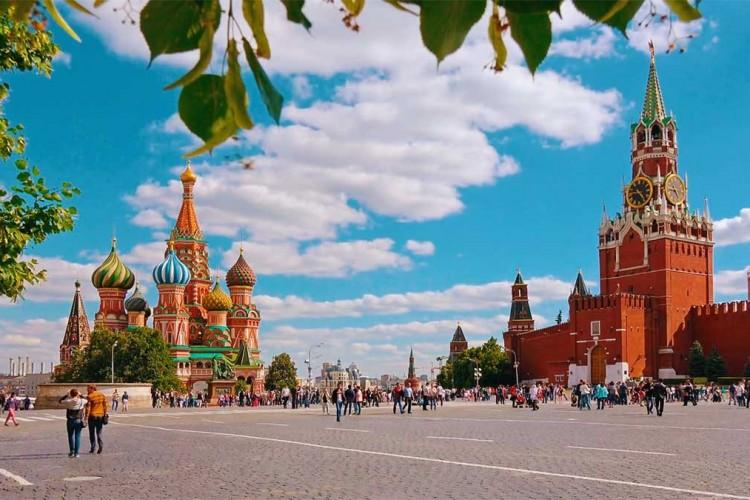 Территория Кремля + Красная площадь