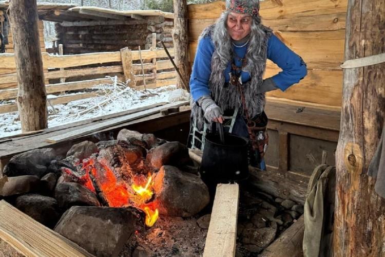 В гостях у Сказки (парк-отель «Мазай»)