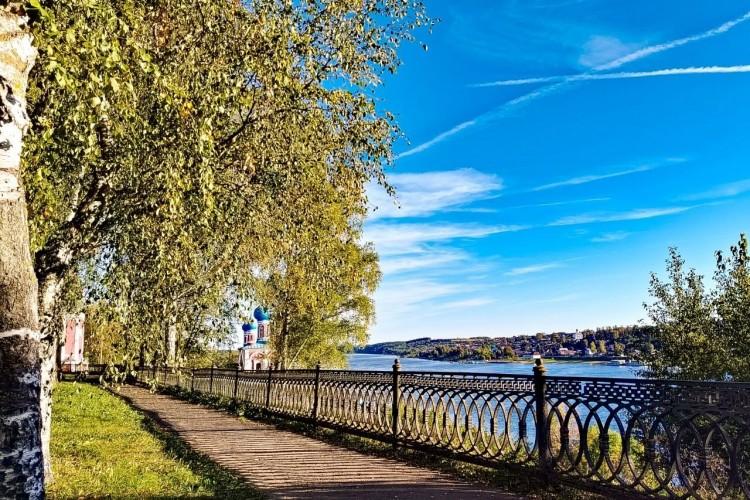 Звонкий берег Романовской стороны