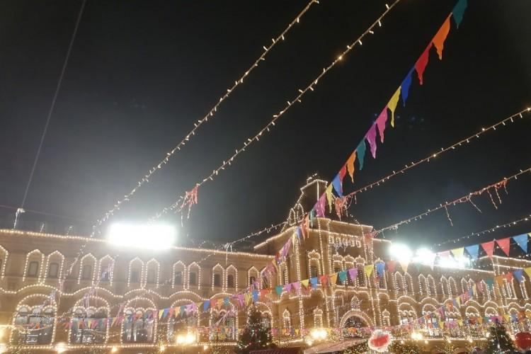 Фотопрогулка: «Новогоднее чудо в сердце Москвы»