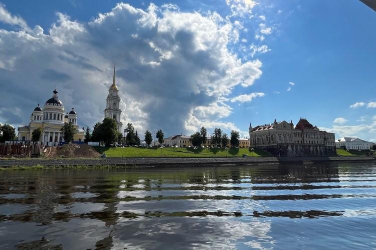 Панорама города и мелодии прошлого