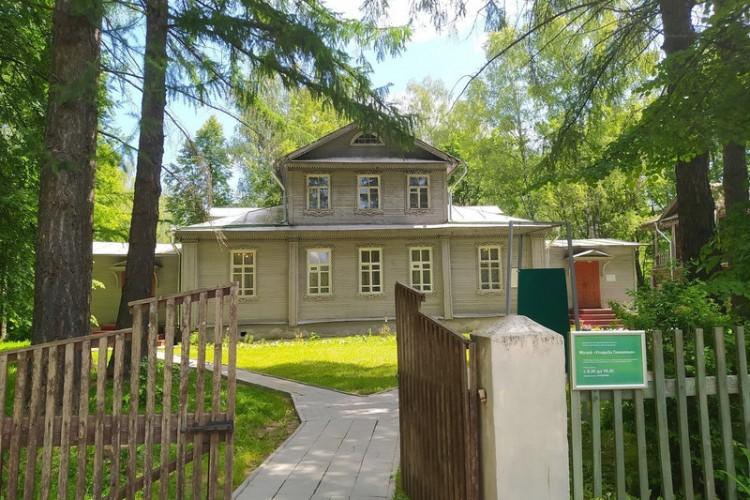 Усадьба Ганшиных и город Святого Георгия